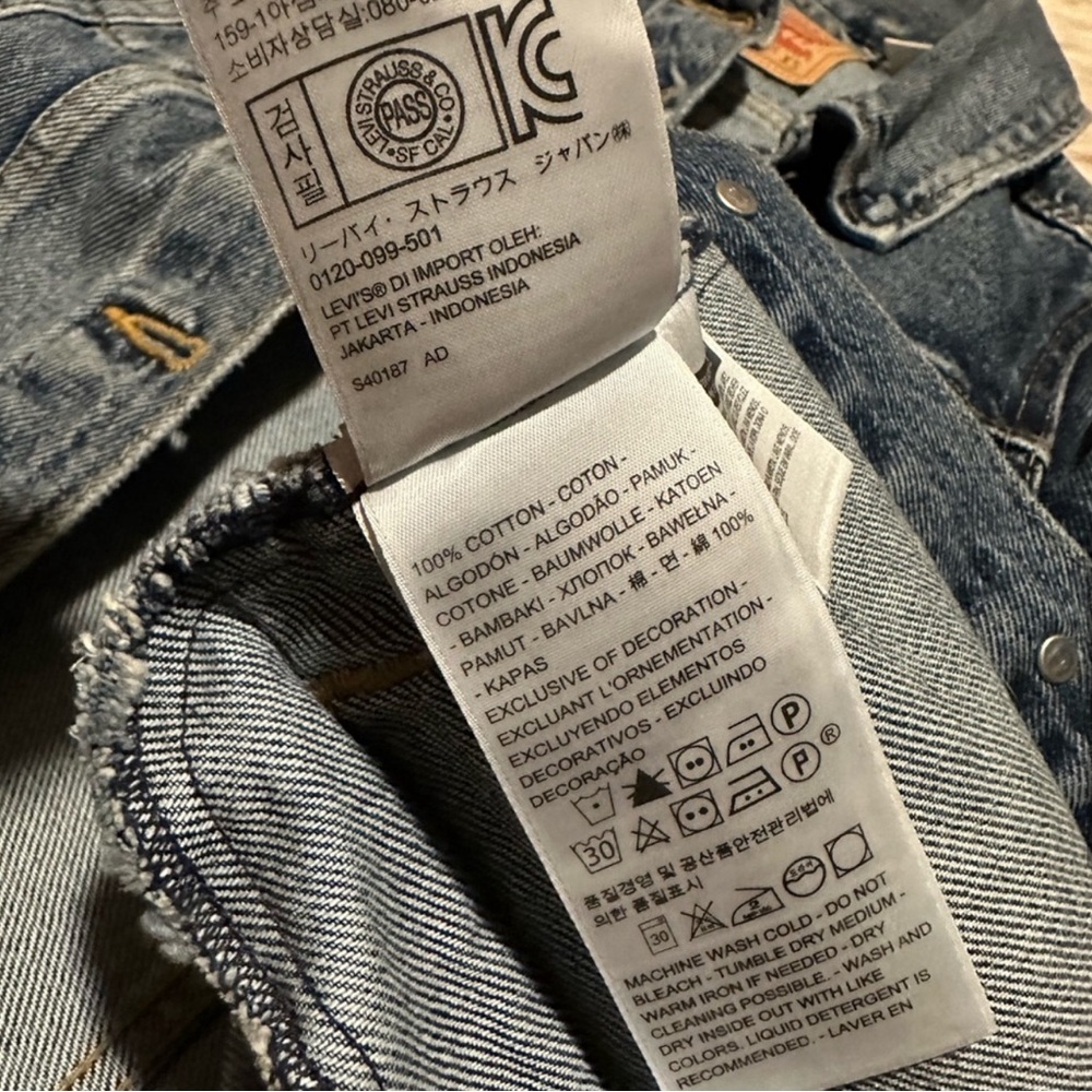 LEVI'S
Trucker Cotton Lace-Up Denim Jacket 100% COTTON Jean Jacket - Picture 9 of 12
